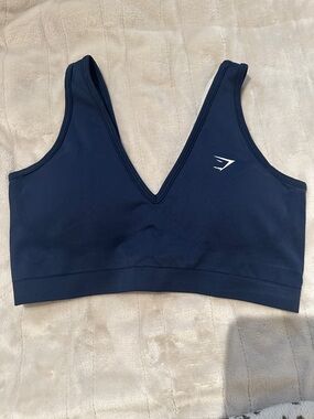 Gymshark Deep Navy V‑Neck Seamless Sports Bra